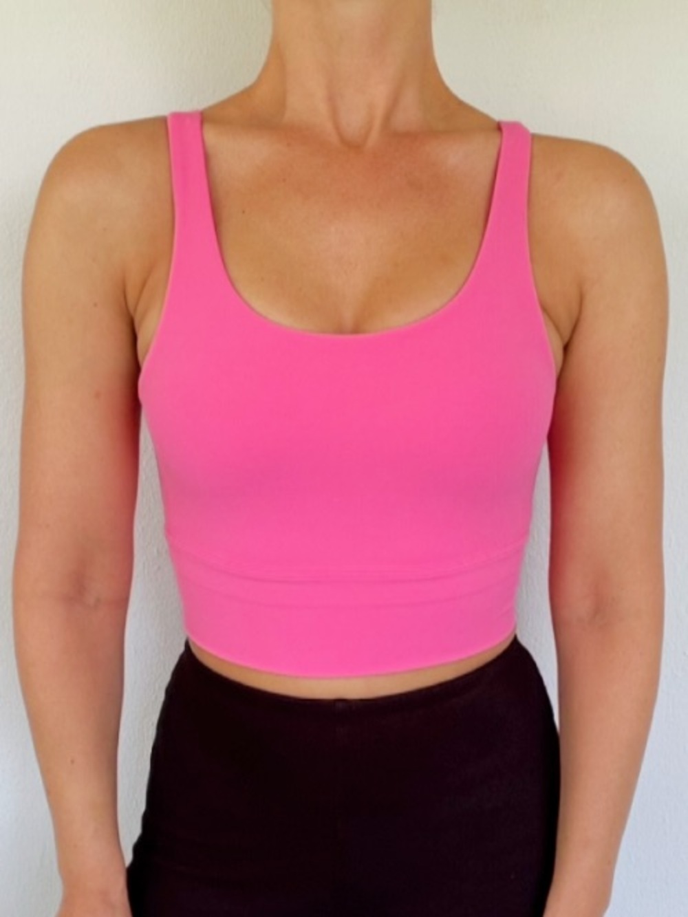 Nike hot pink longline scoop neck sleeveless cropped workout top size small